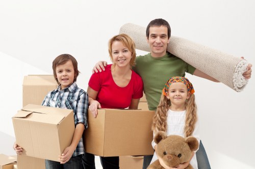 Clean and secure short-term storage facility in Woodfordgreen