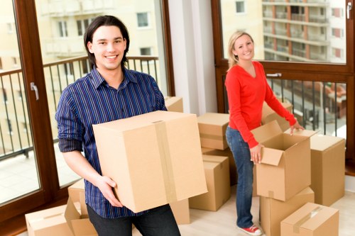 Flexible Woodfordgreen self storage solution for modern organization